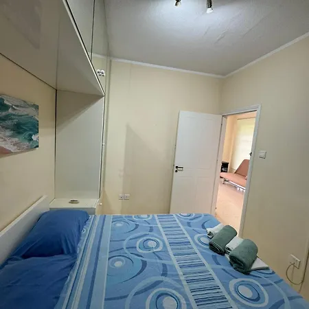 Sea Hotel apartamentowy Larnaca