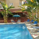 Aparthotel Sea Larnaka