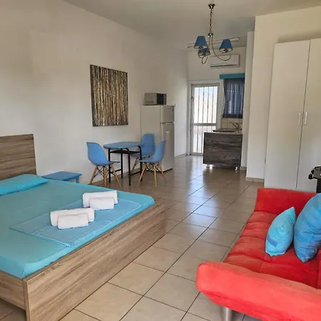 Apart-hotel Sea 3*