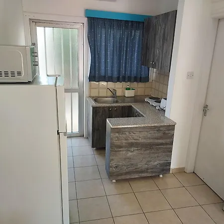 Sea 3* Larnaka