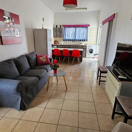 Sea 3* Larnaka