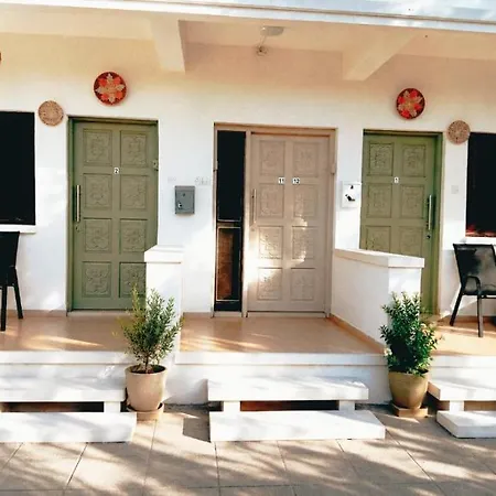 Sea Aparthotel 3*