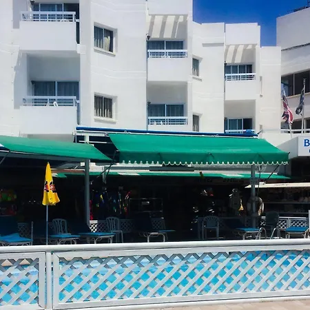 Sea Aparthotel 3*