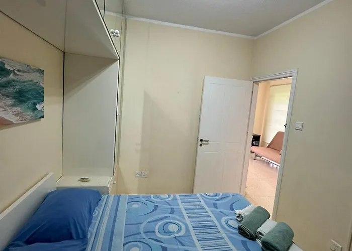 Sea Aparthotel Larnaca