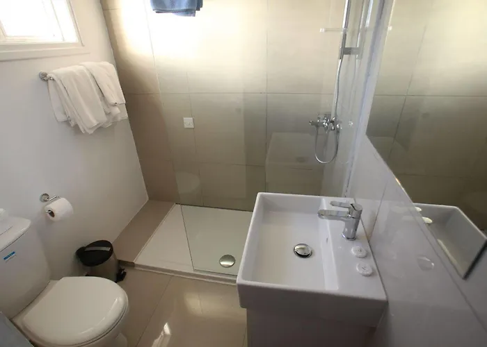 Sea Aparthotel Larnaca